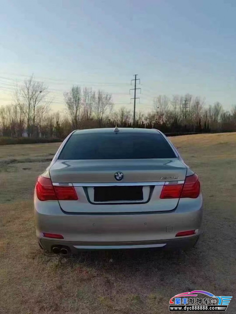 12年宝马7系轿车抵押车出售