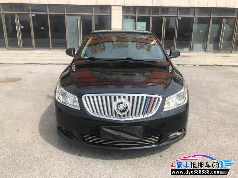 12年别克君越轿车抵押车出售