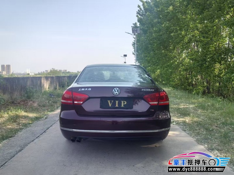 13年大众帕萨特轿车抵押车出售