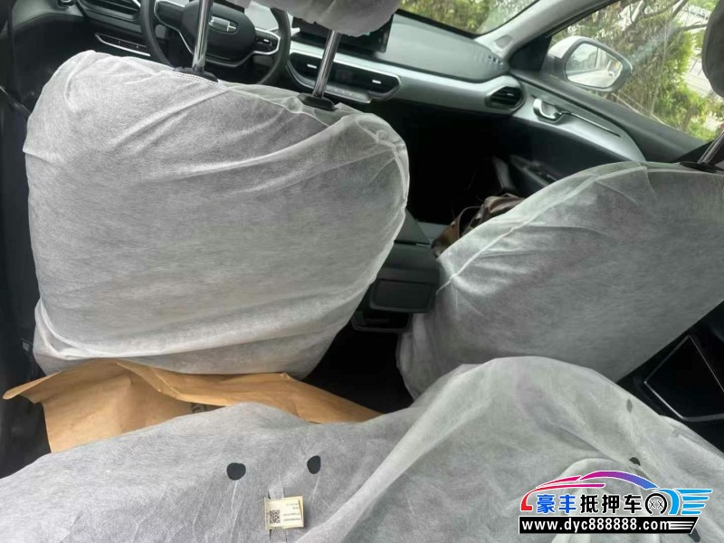 24年吉利几何轿车抵押车出售