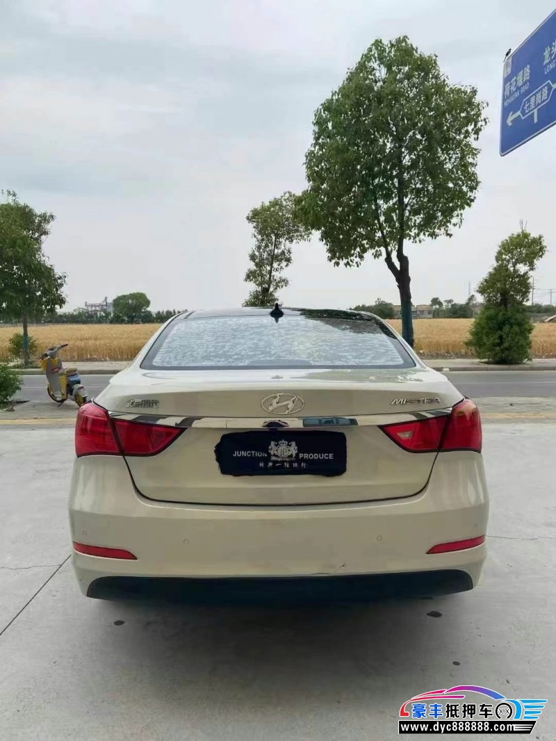 17年现代名图轿车抵押车出售