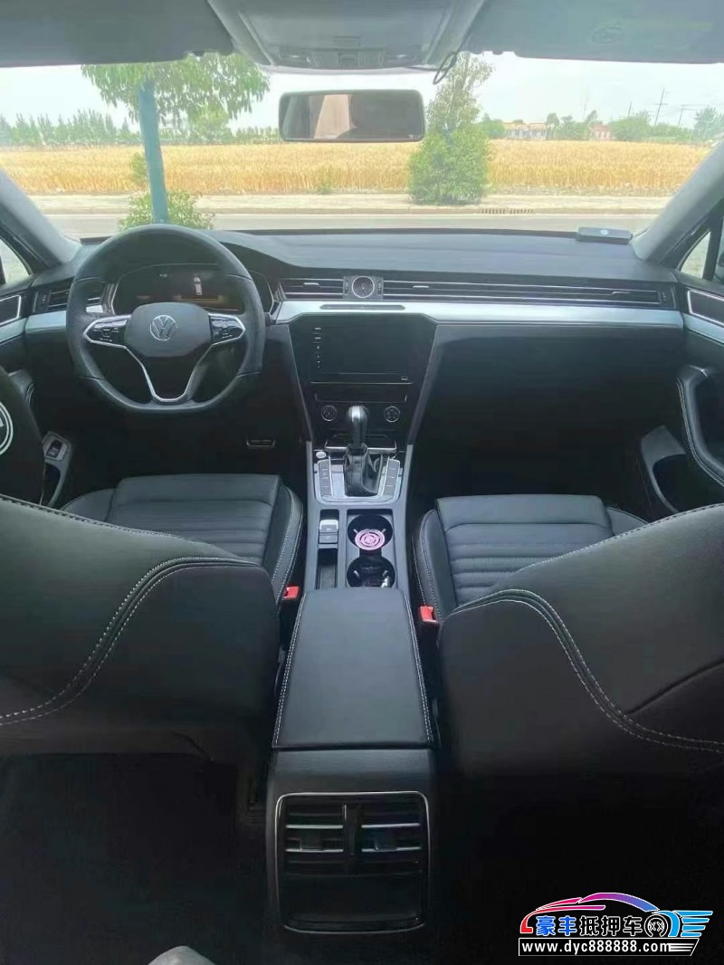 24年大众迈腾轿车抵押车出售