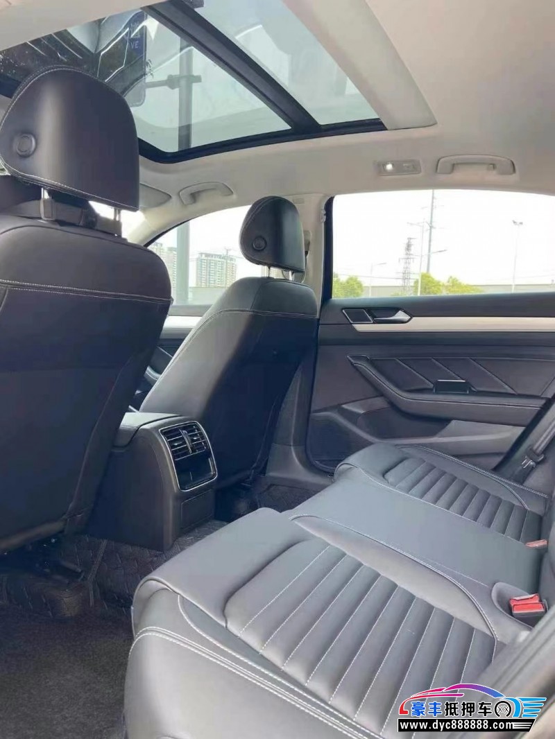 24年大众迈腾轿车抵押车出售