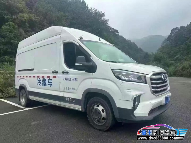 22年上汽大通V90轿车抵押车出售