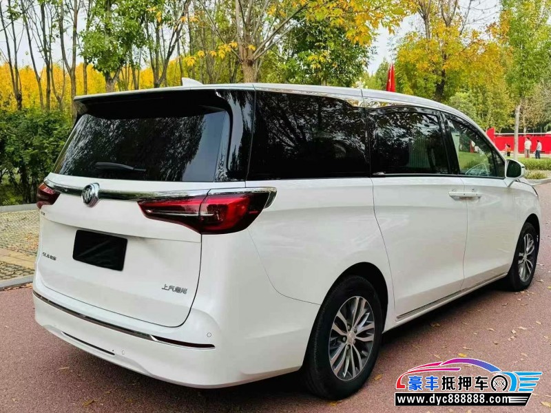 22年别克GL8轿车抵押车出售