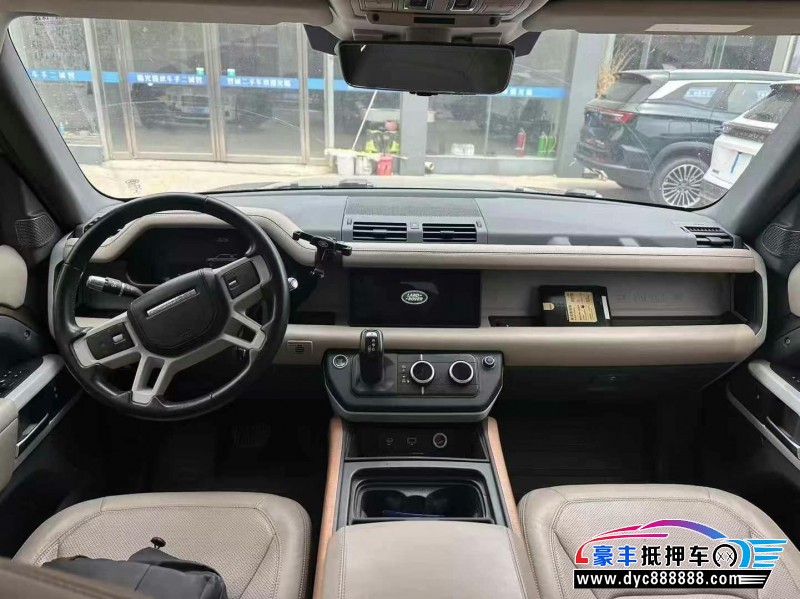 21年路虎卫士轿车抵押车出售