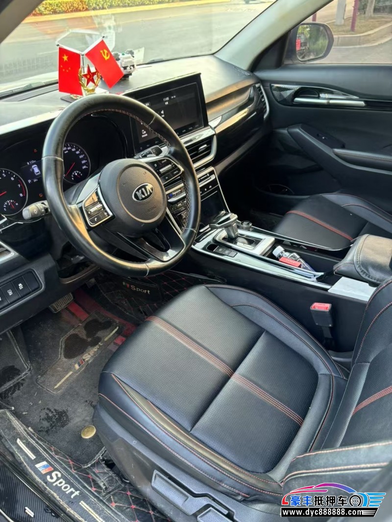 20年起亚KX3轿车抵押车出售