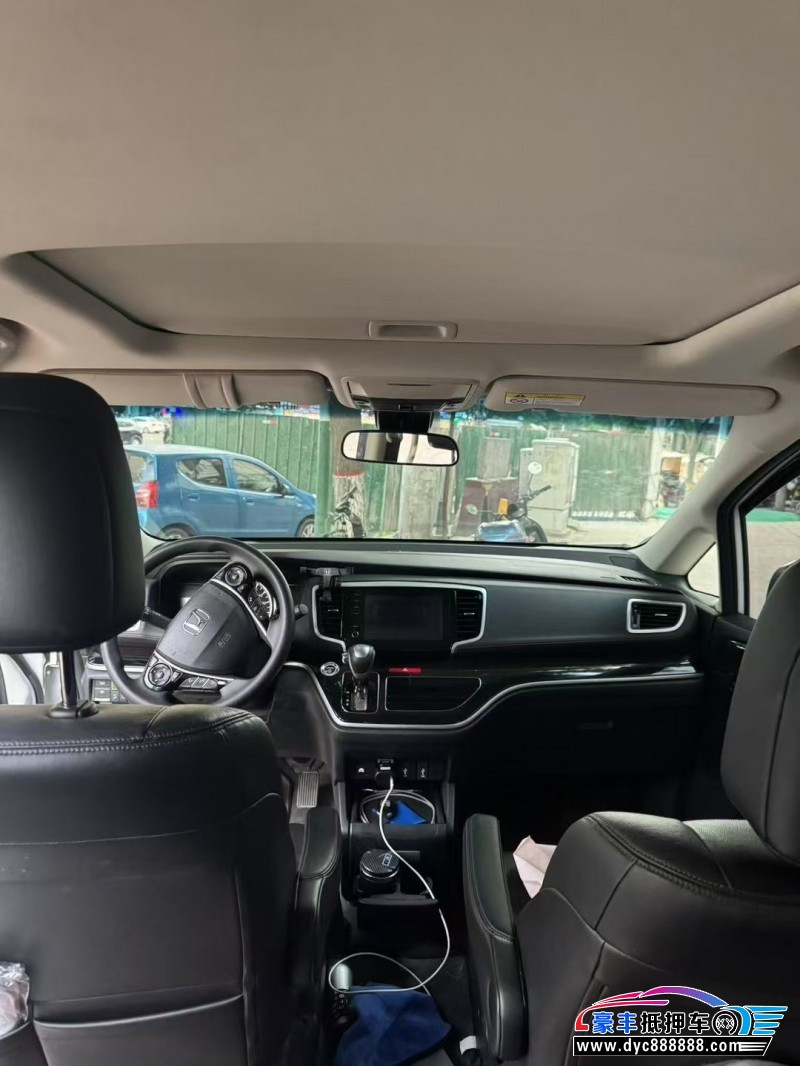 21年本田奥德赛轿车抵押车出售