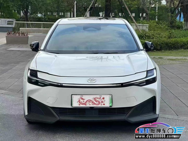 24年丰田BZ3轿车抵押车出售