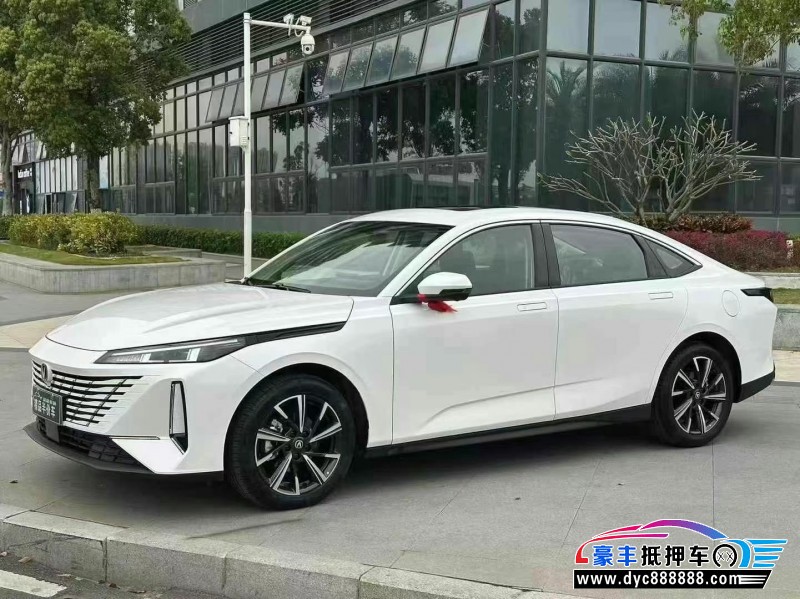 24年长安逸动轿车抵押车出售