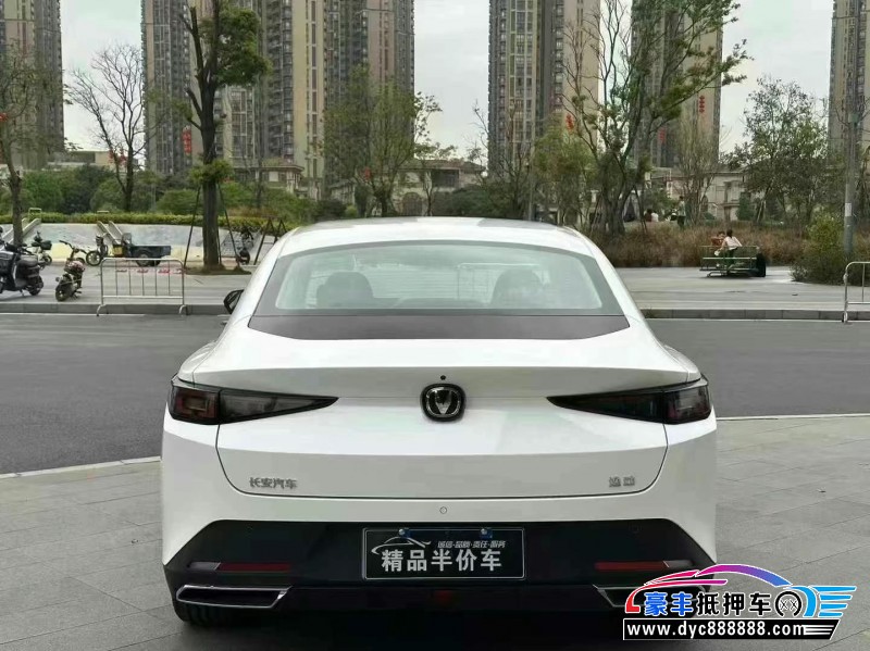 24年长安逸动轿车抵押车出售