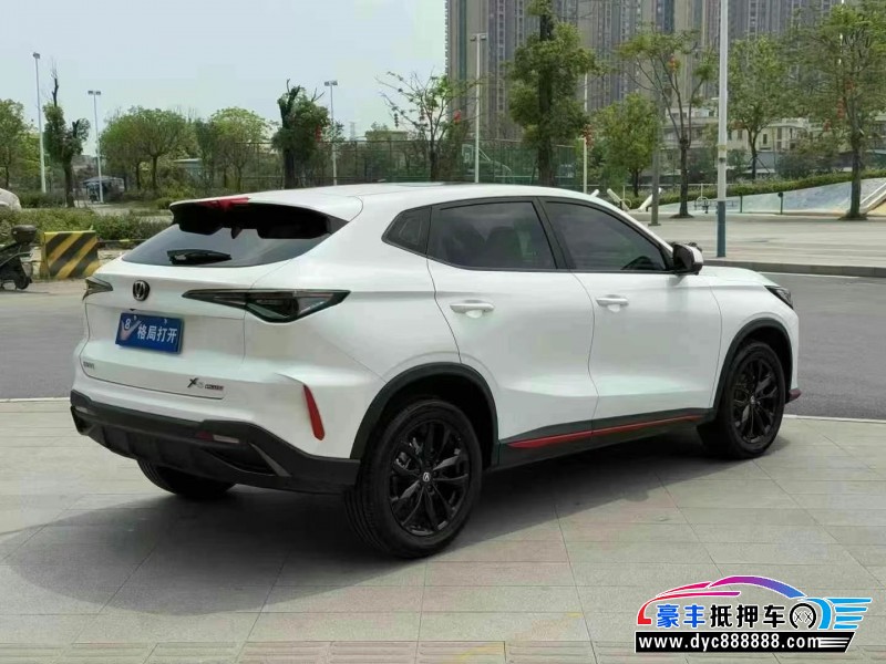 25年长安欧尚X5轿车抵押车出售