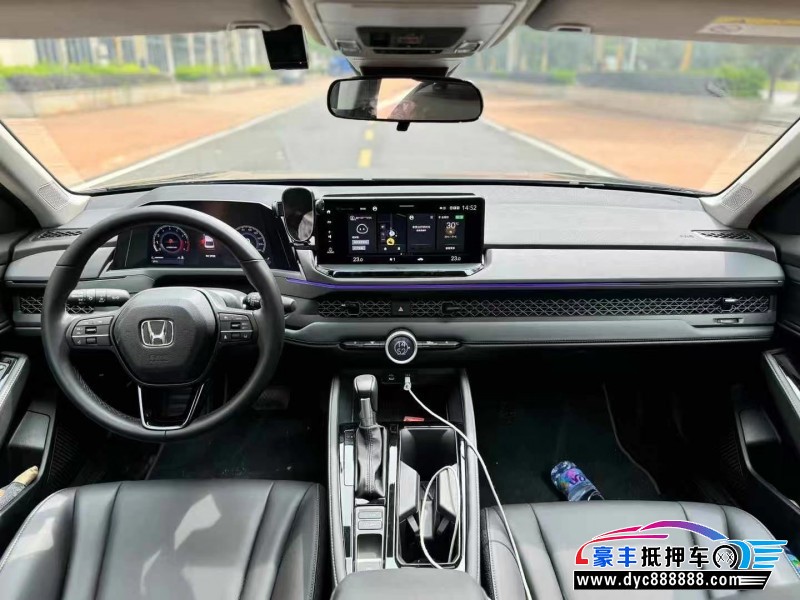 24年本田雅阁轿车抵押车出售