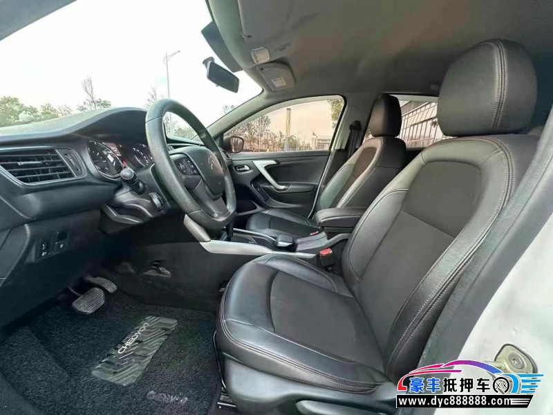 17年雪铁龙C3-XR轿车抵押车出售