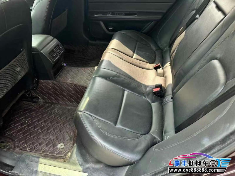 17年捷豹XFL轿车抵押车出售