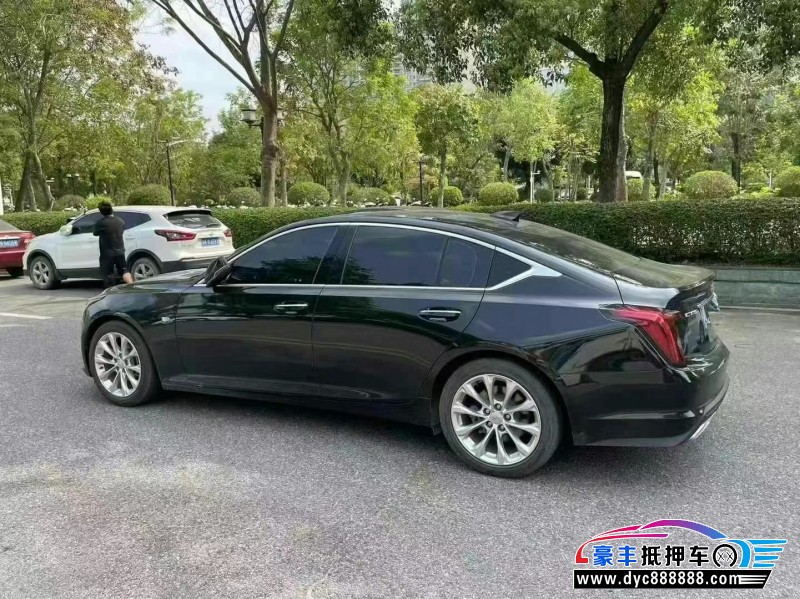 22年凯迪拉克CT5轿车抵押车出售