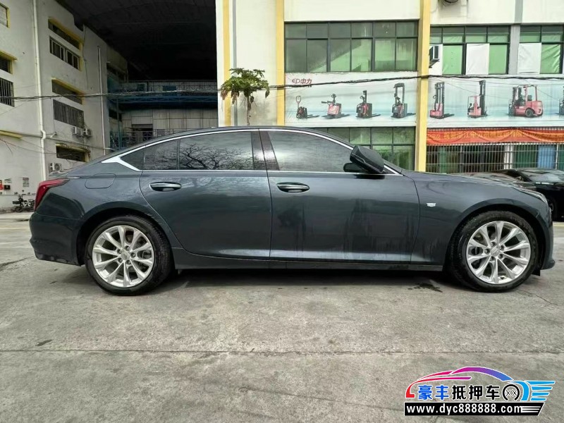 22年凯迪拉克CT5轿车抵押车出售