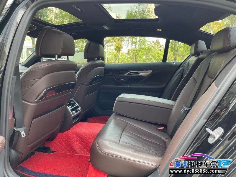 19年宝马7系轿车抵押车出售