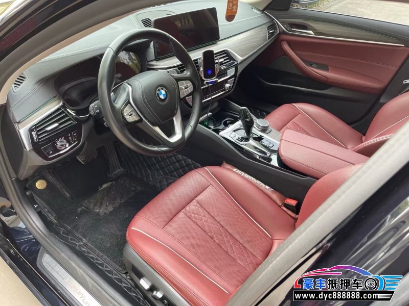 21年宝马5系轿车抵押车出售