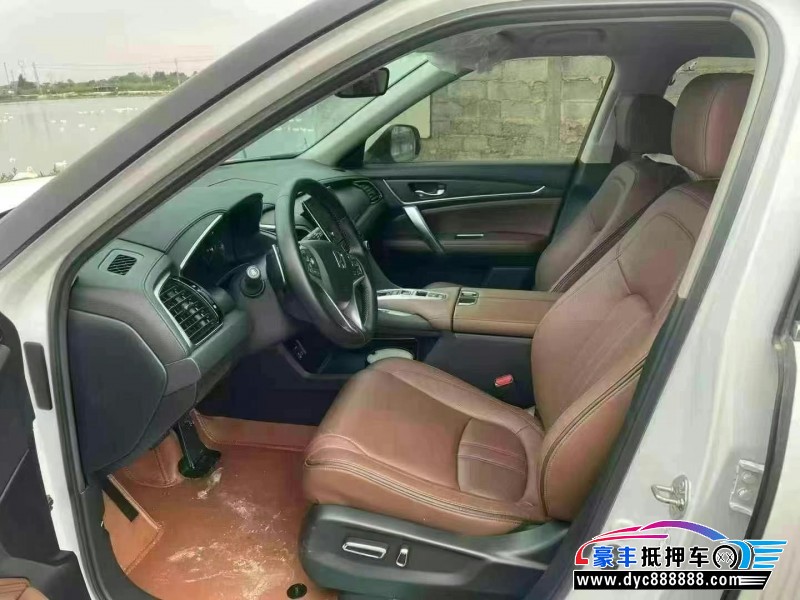 23年本田冠道轿车抵押车出售