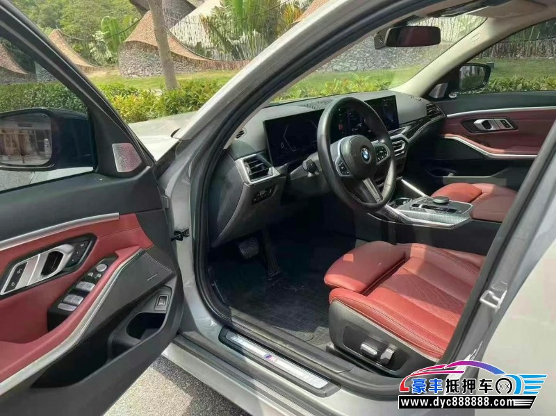 23年宝马3系轿车抵押车出售