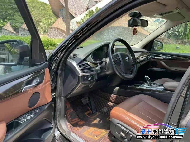 17年宝马X5轿车抵押车出售