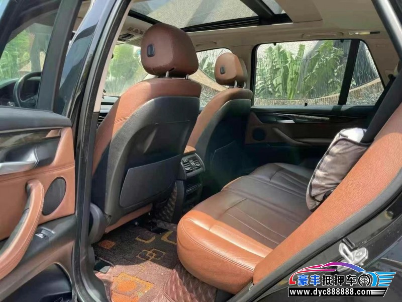 17年宝马X5轿车抵押车出售