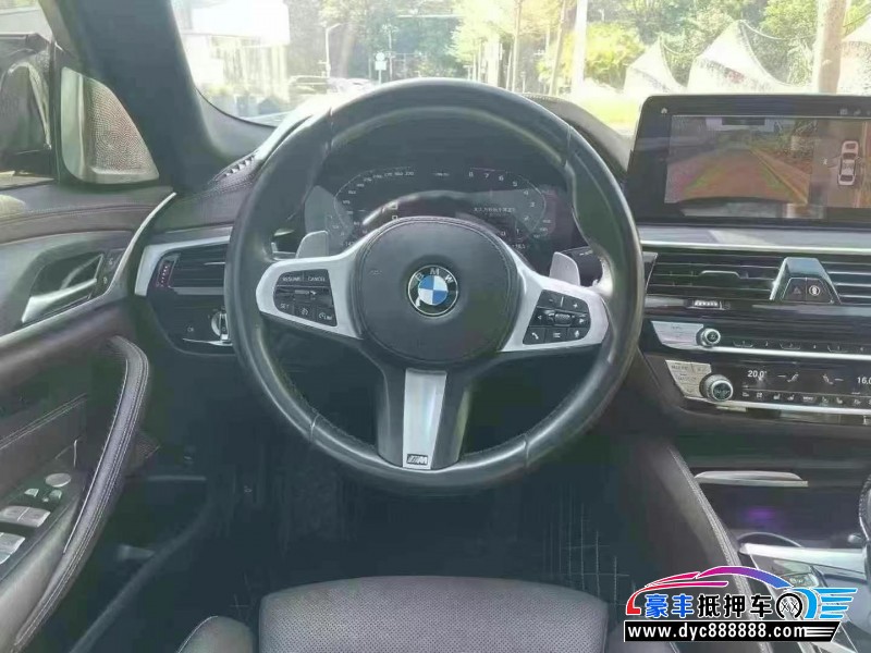 21年宝马5系轿车抵押车出售