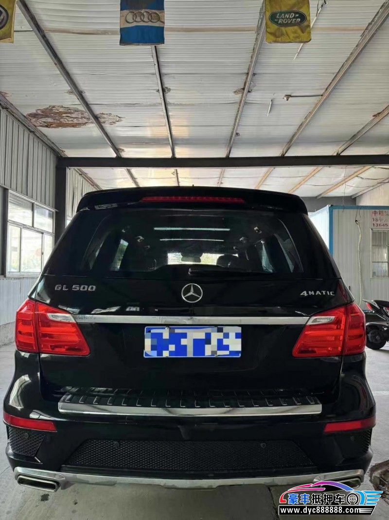 13年奔驰GL轿车抵押车出售