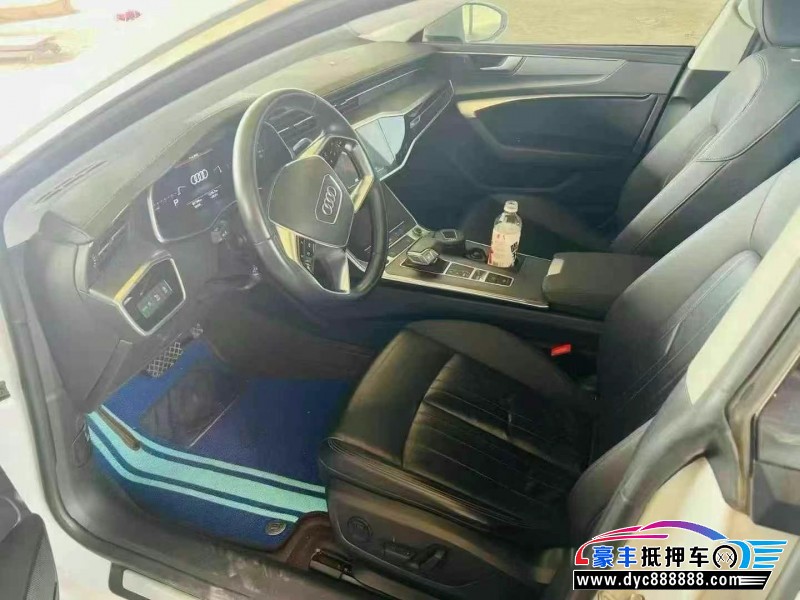 22年奥迪A7轿车抵押车出售