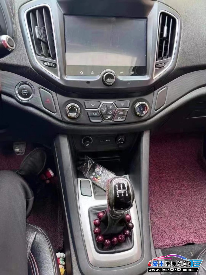 18年凯翼X5轿车抵押车出售