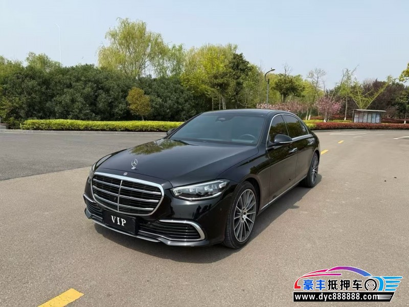 24年奔驰S轿车抵押车出售
