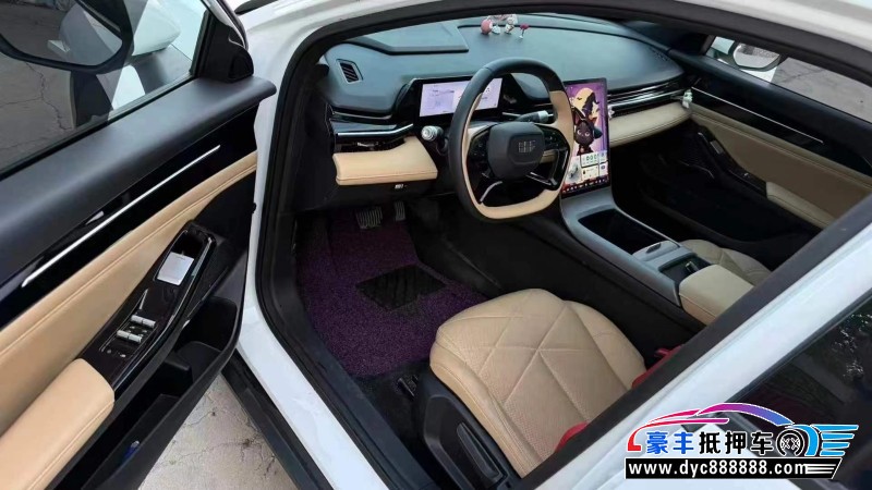 24年吉利银河L6轿车抵押车出售