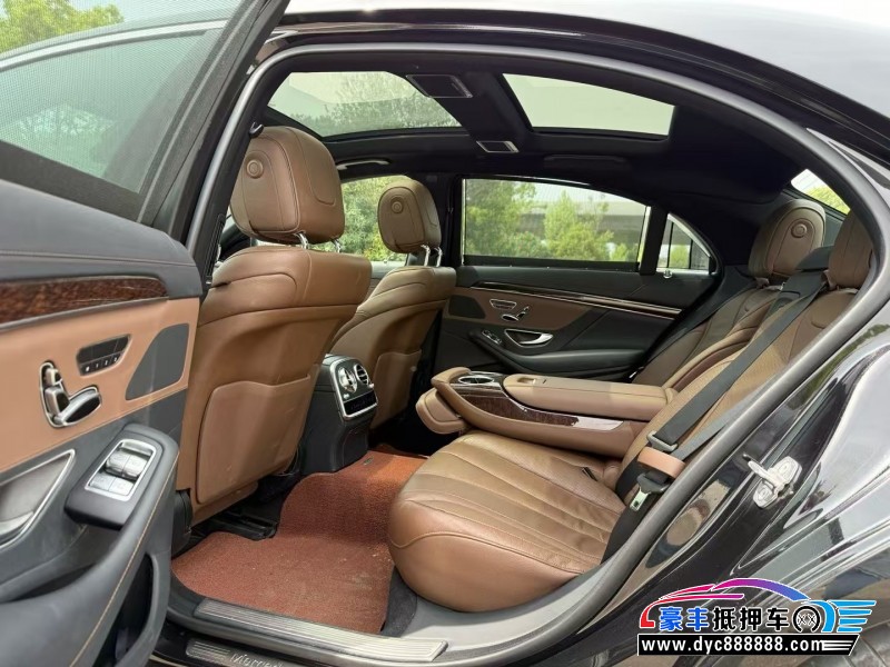 20年奔驰S轿车抵押车出售