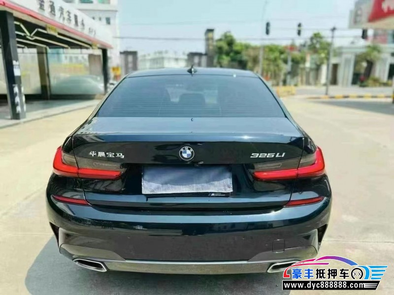 22年宝马3系轿车抵押车出售