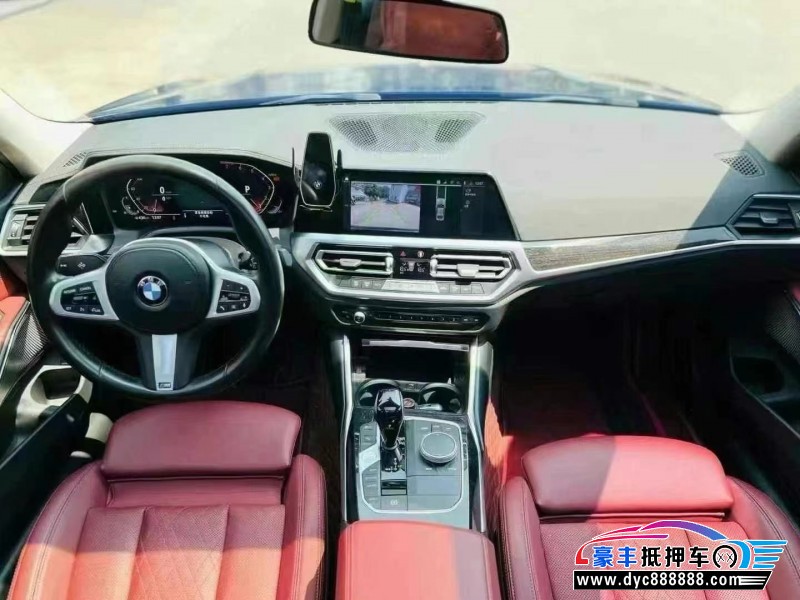 22年宝马3系轿车抵押车出售