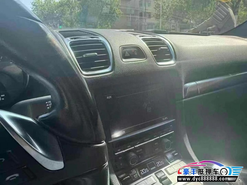 16年保时捷Boxster轿车抵押车出售