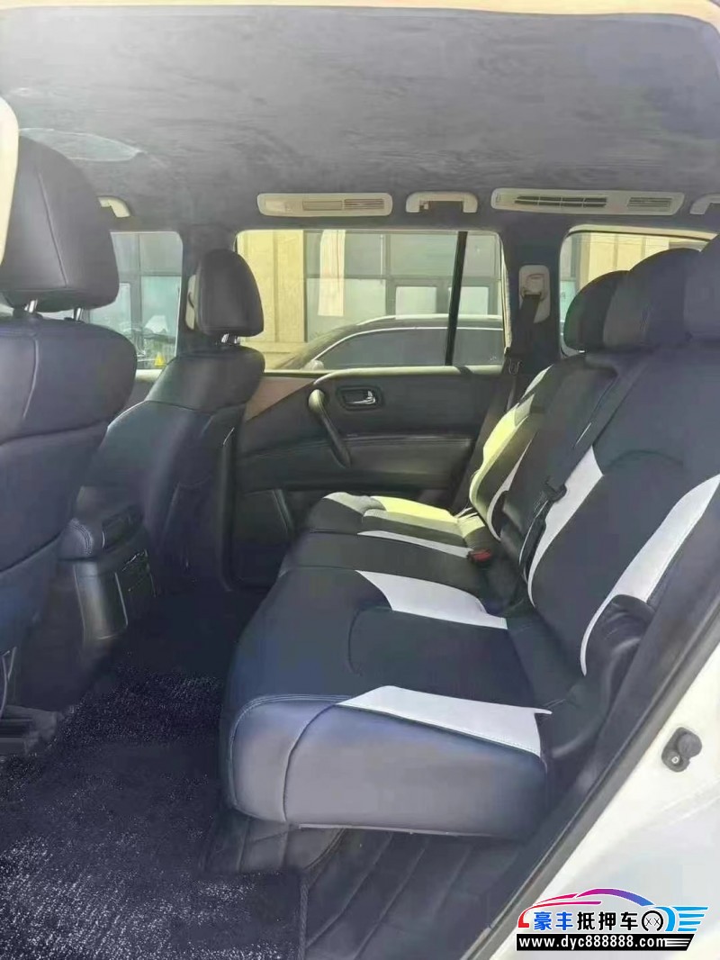 18年日产途乐轿车抵押车出售