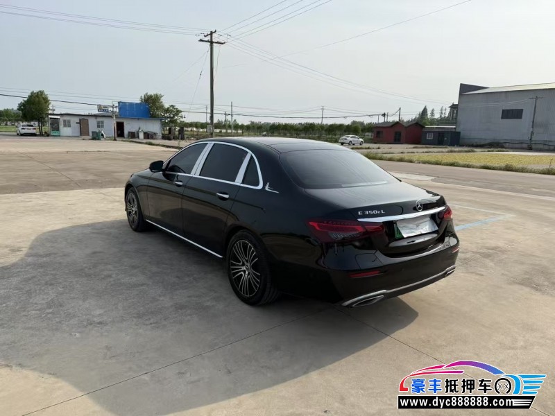 23年奔驰E轿车抵押车出售