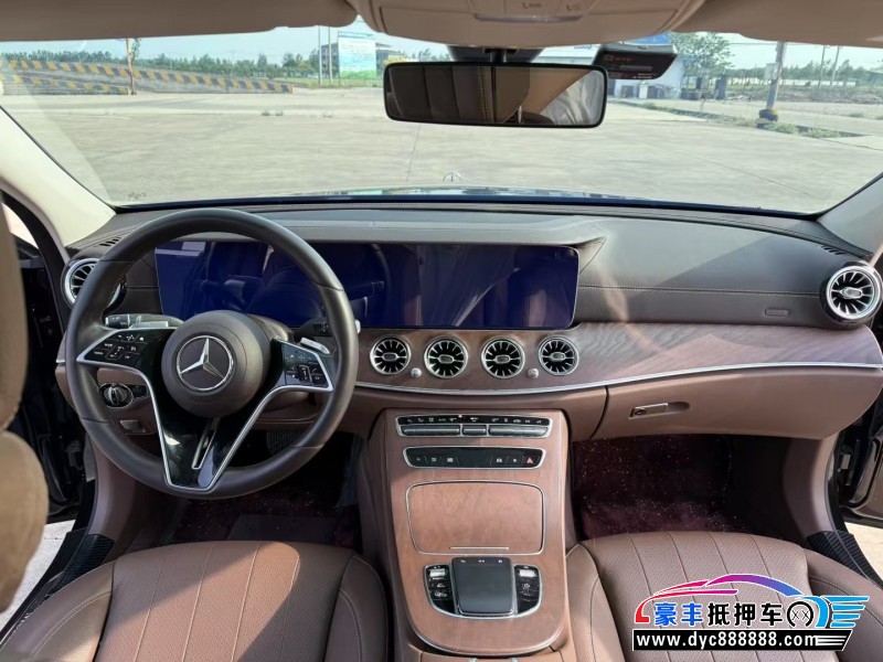 23年奔驰E轿车抵押车出售