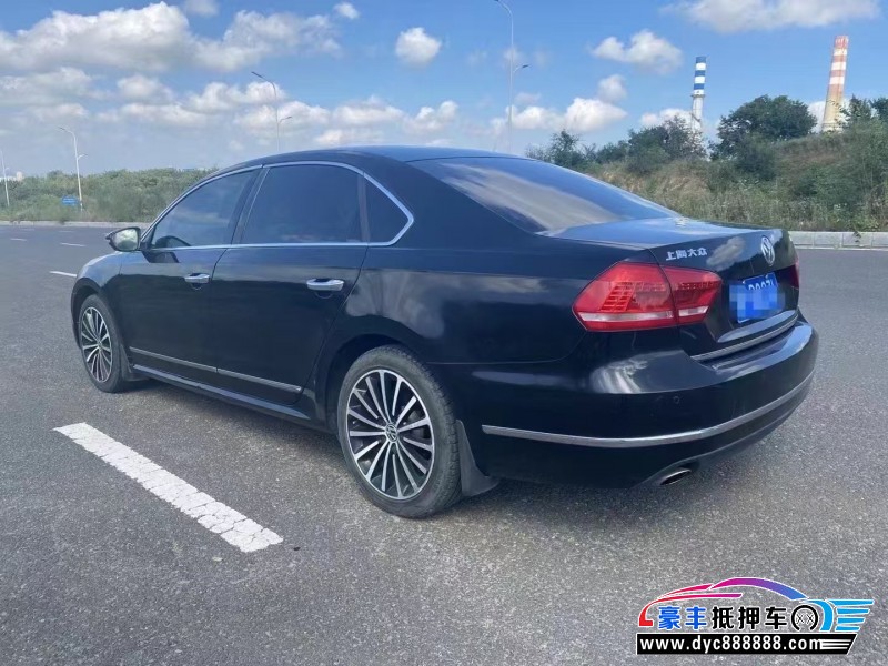 12年大众帕萨特轿车抵押车出售