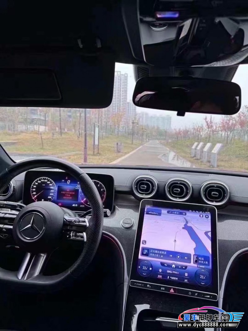 22年奔驰C轿车抵押车出售