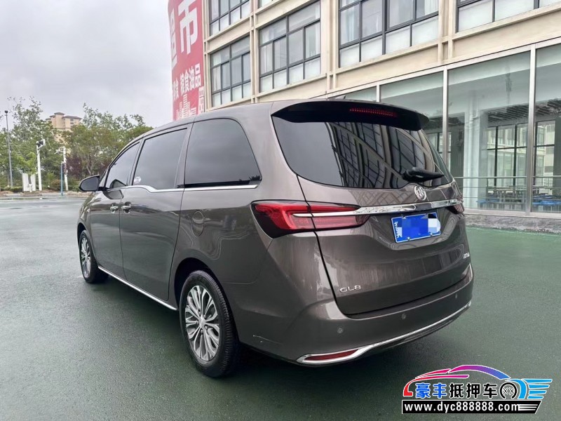 23年别克GL8轿车抵押车出售