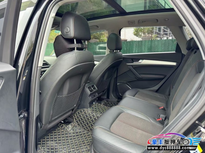 20年奥迪Q5轿车抵押车出售