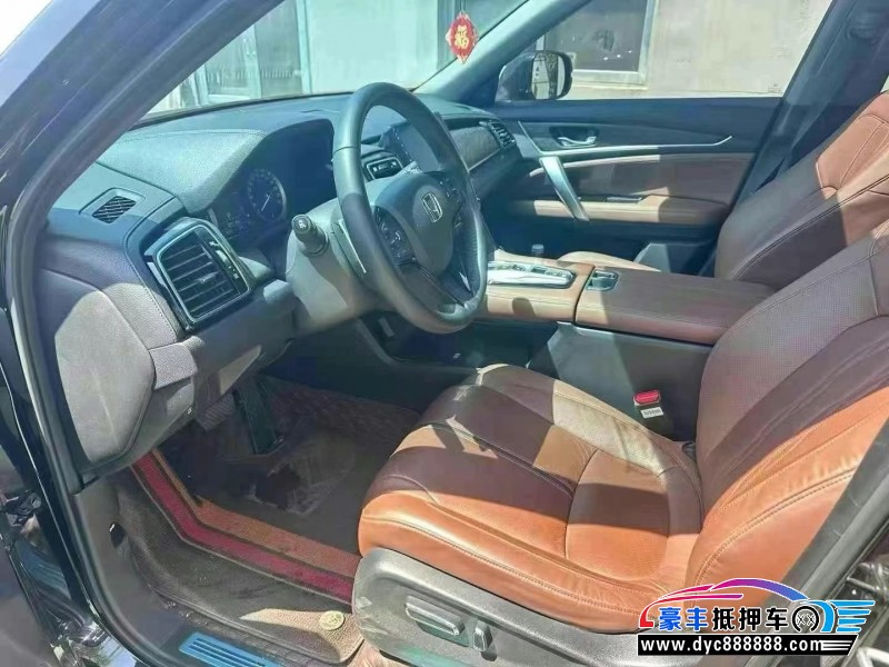 21年本田UR-V轿车抵押车出售