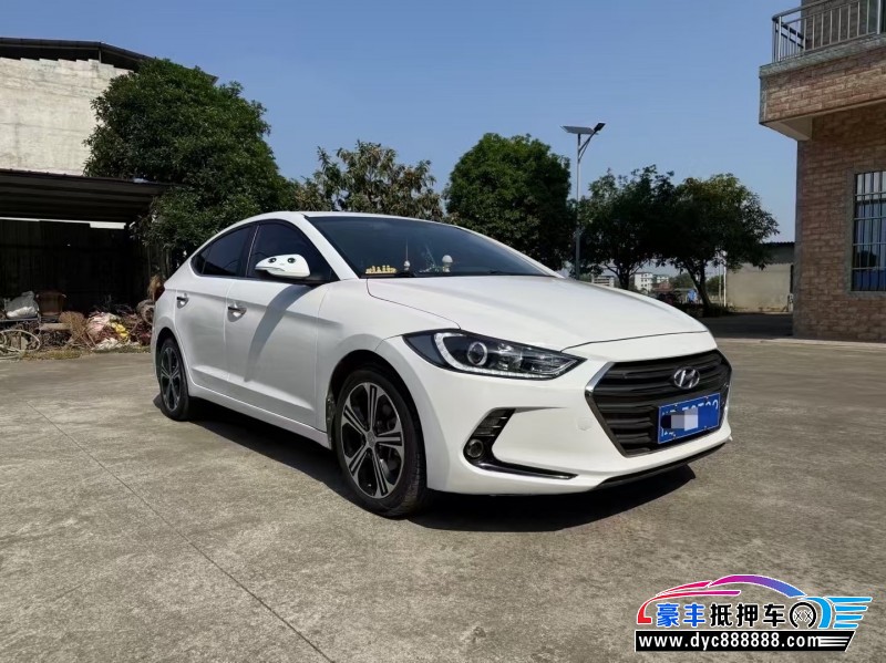 18年现代领动轿车抵押车出售