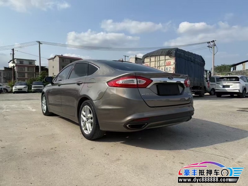 16年福特蒙迪欧轿车抵押车出售