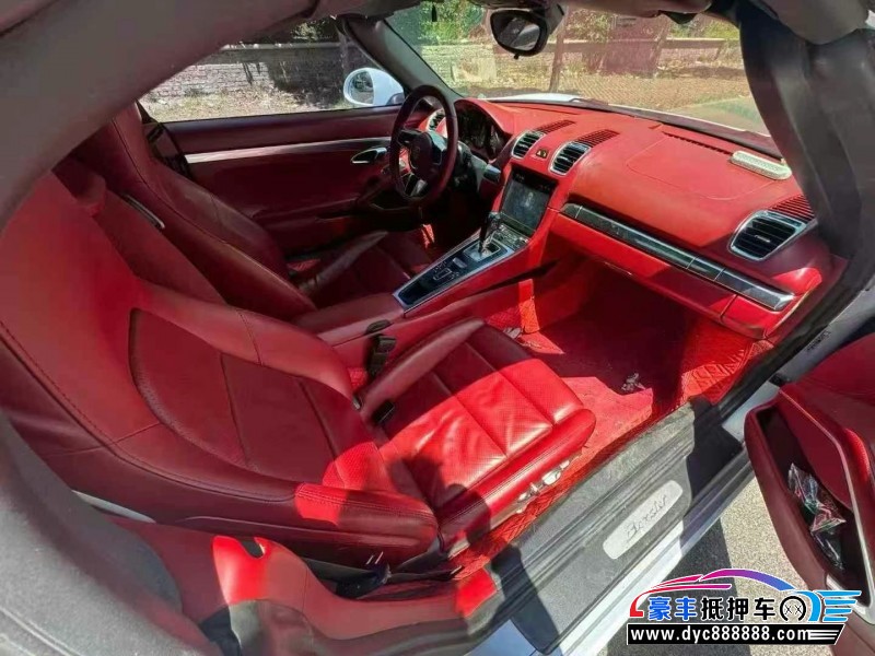 15年保时捷Boxster轿车抵押车出售