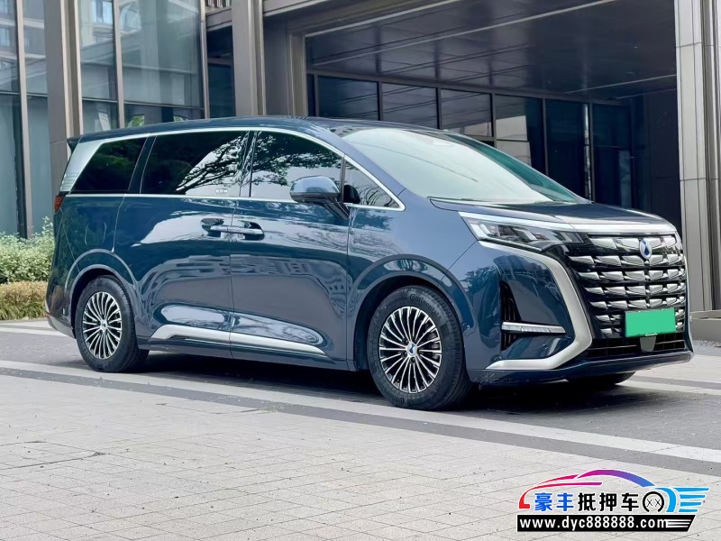 24年腾势D9轿车抵押车出售