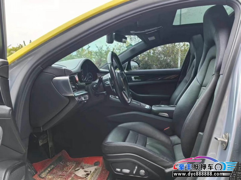 19年保时捷Panamera轿车抵押车出售